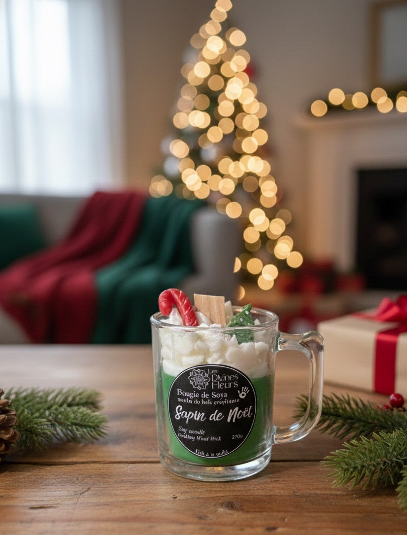 🎄 Bougie Tasse gourmande de Noël Mèche de bois crépitante– Parfum pain d’épices / sapin